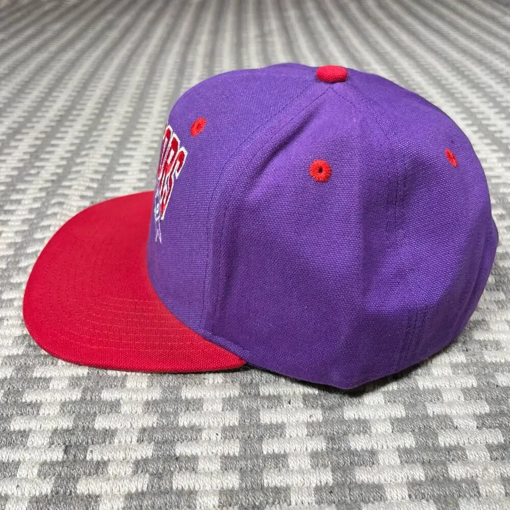 TORONTO‎ RAPTORS NBA Retro Vintage Snapback Cap purple / Red Hat New By Adidas